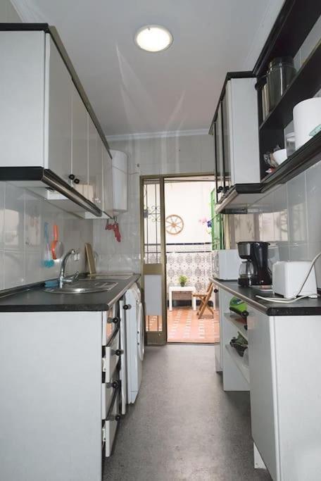 The Oasis One Spacious Apartment In Sevilla Екстер'єр фото